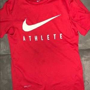 Nike Boys Athlete Dri-Fit Red Tee M Used